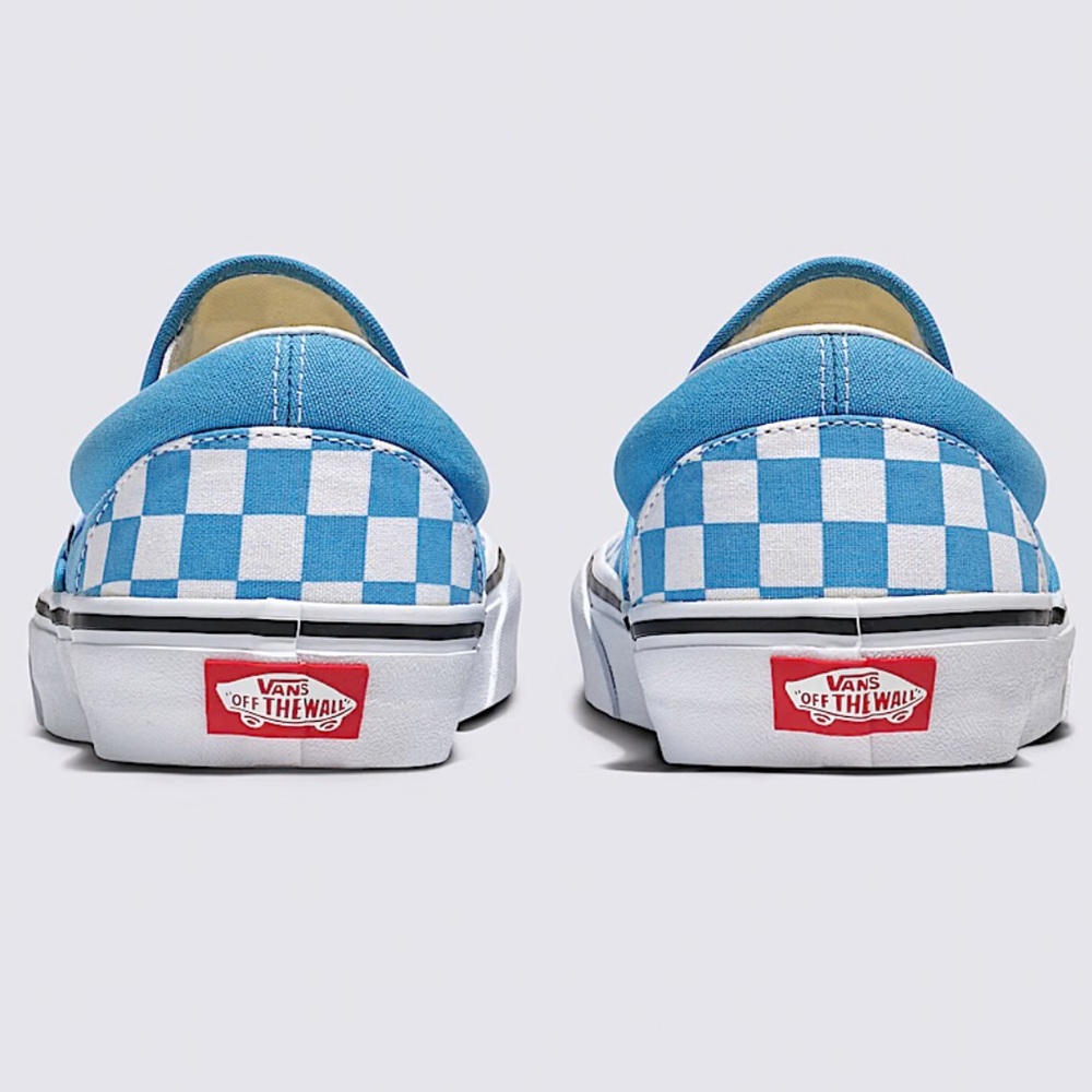 Vans Men’s Blue White Checkered Classic Slip-On
Color Theory Checkerboard - Picture 3 of 16